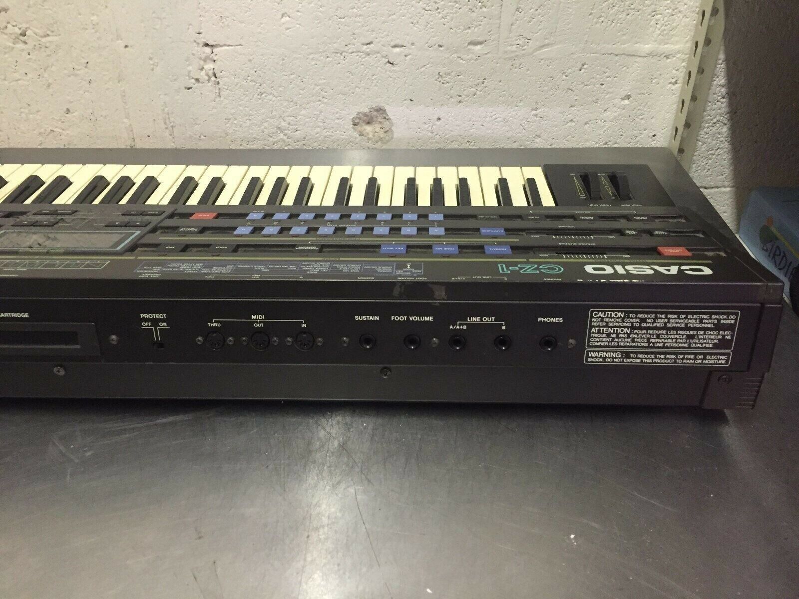 cz v synth cz v synth