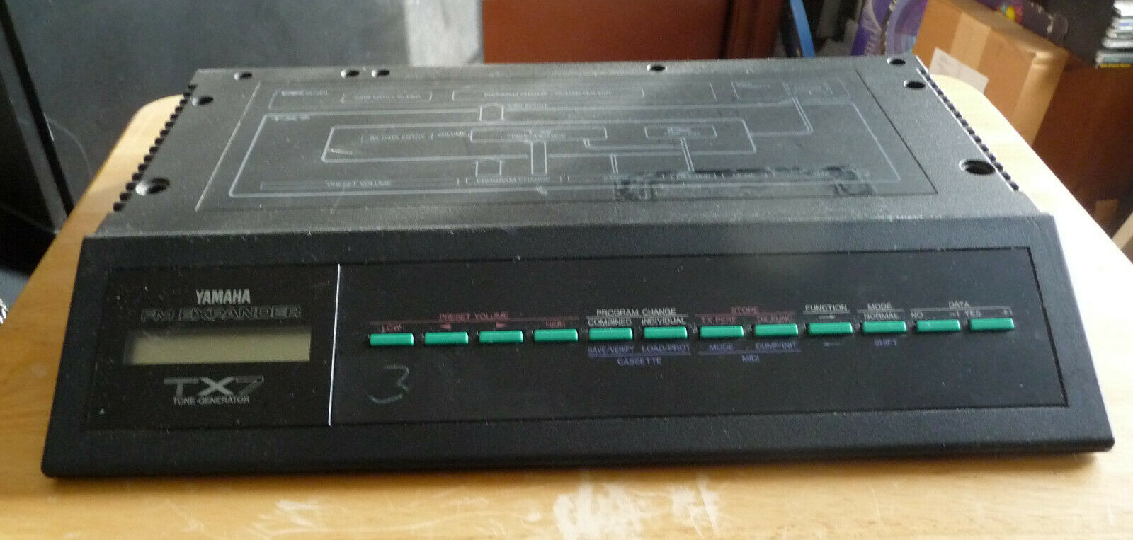 Tx7 synth clearance